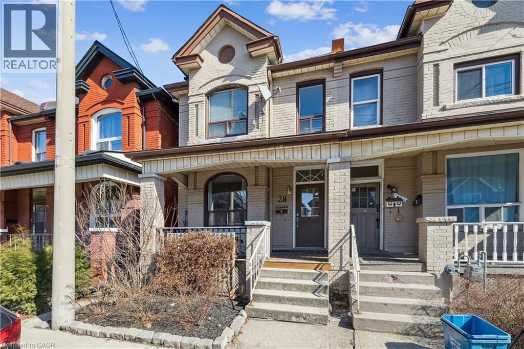 28 St Matthews Avenue, Hamilton, Ontario  L8L 5P3 - Photo 2 - 40835871