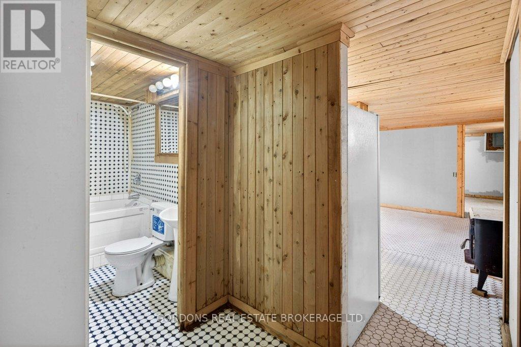 14184 Hwy 41, Addington Highlands, Ontario  K0H 2G0 - Photo 34 - X13460180