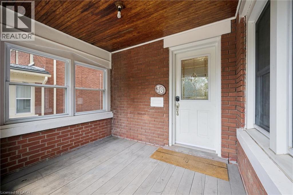 38 Stirling Avenue N, Kitchener, Ontario  N2H 3G5 - Photo 2 - 40839878