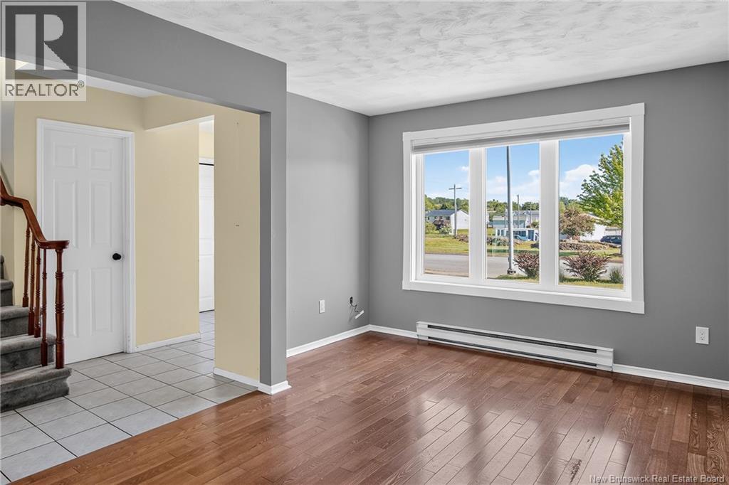 311 Boars Head Road, Saint John, New Brunswick  E2K 5B9 - Photo 5 - NB142126