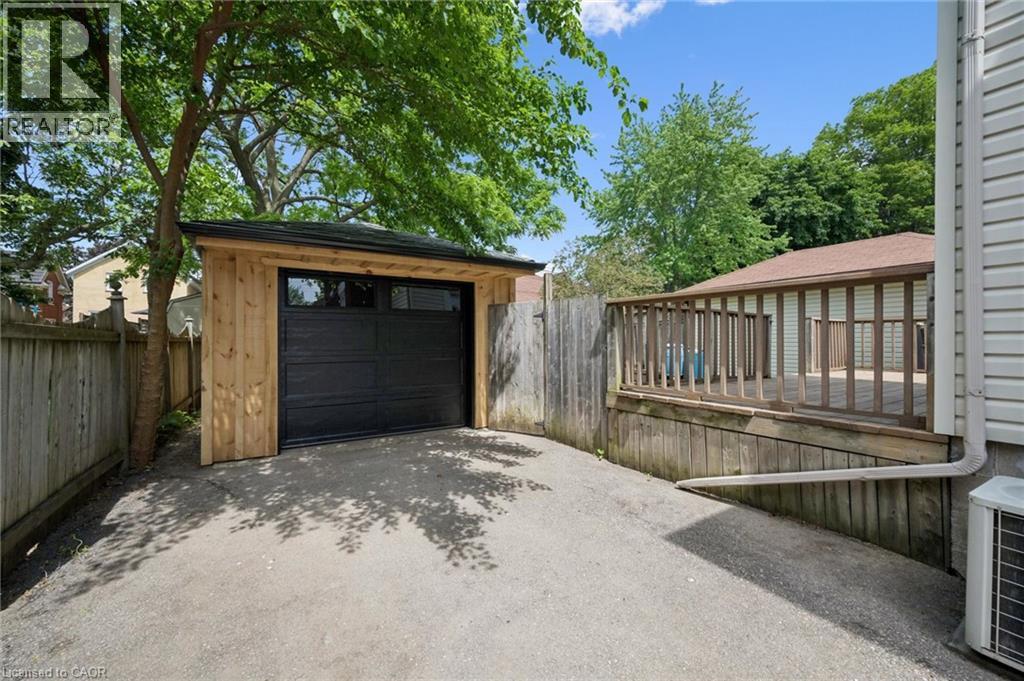 38 Stirling Avenue N, Kitchener, Ontario  N2H 3G5 - Photo 19 - 40839878