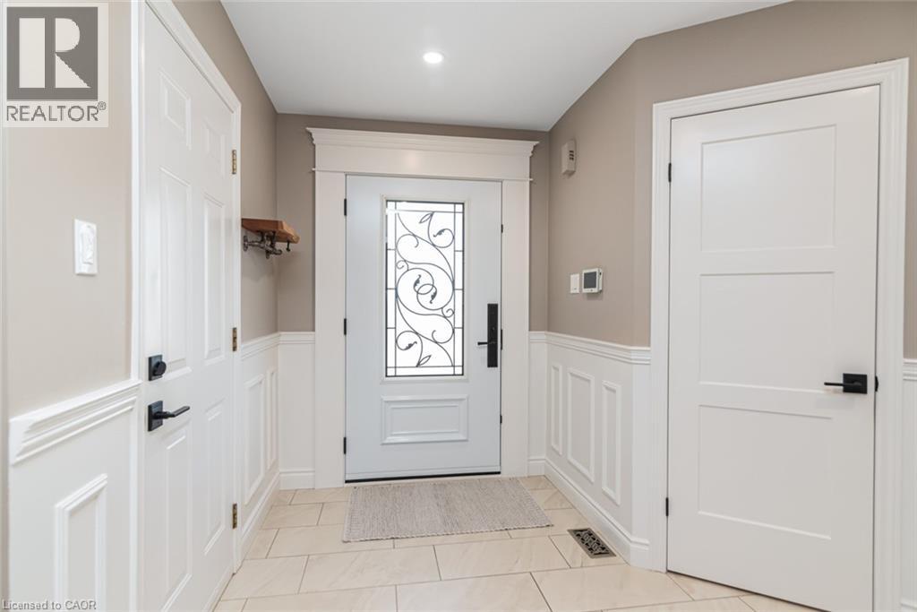47 Pantano Drive, Hamilton, Ontario  L9B 2S8 - Photo 5 - 40840370