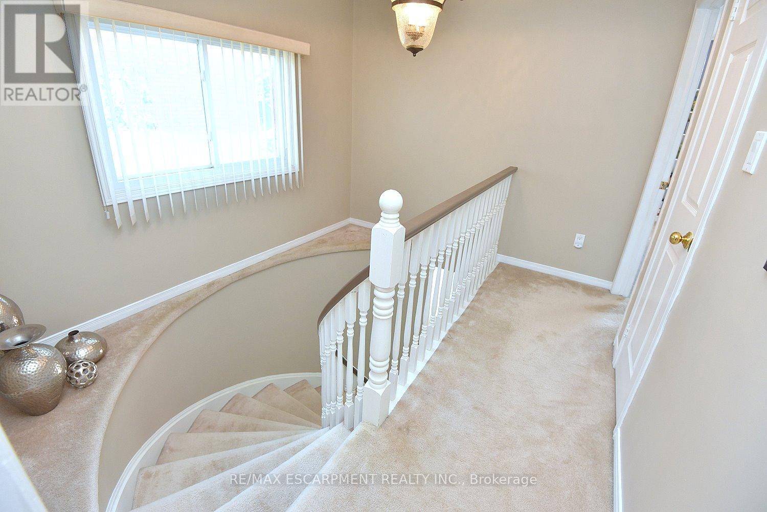2113 Chrisdon Road, Burlington, Ontario  L7M 3S4 - Photo 21 - W13460108