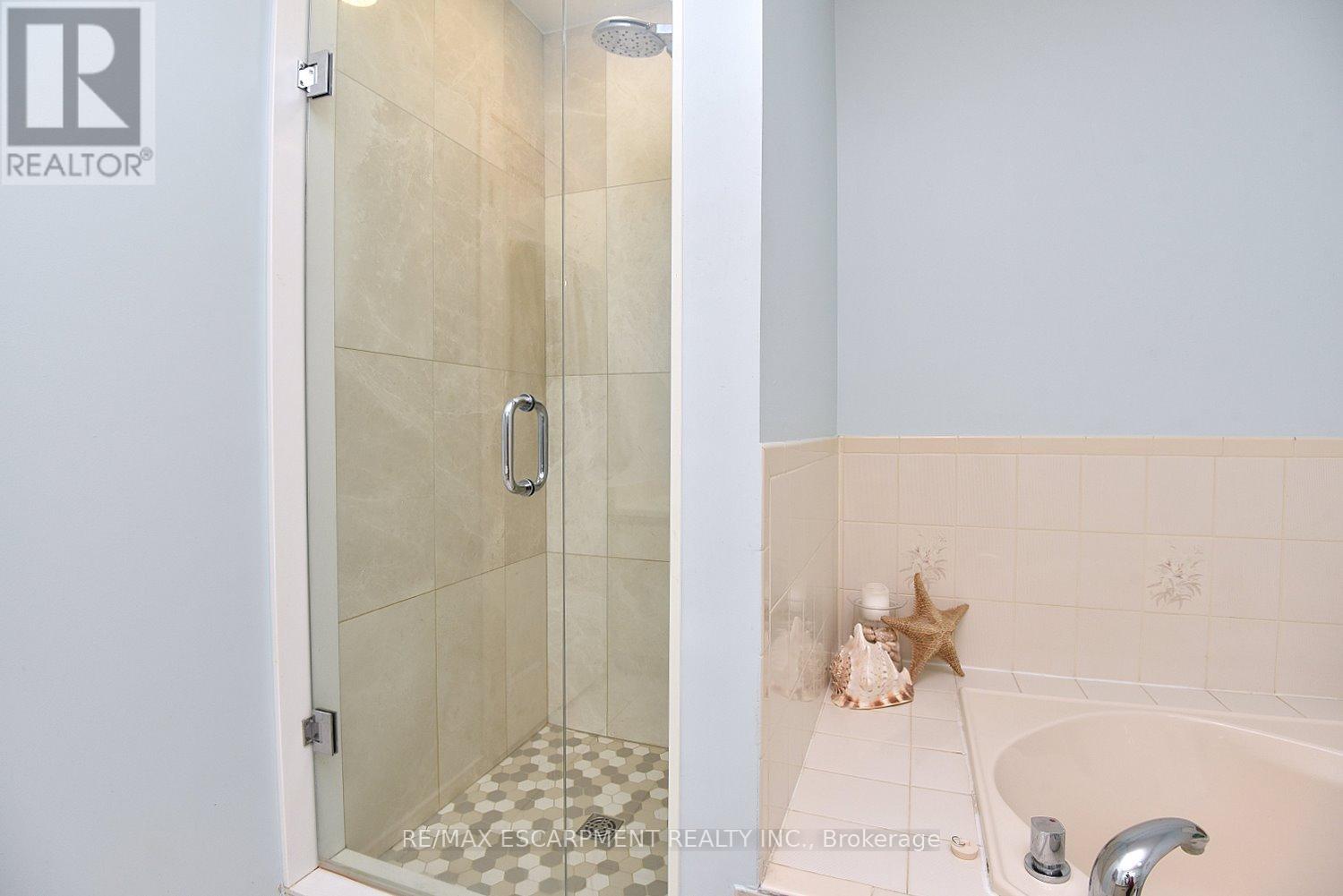 2113 Chrisdon Road, Burlington, Ontario  L7M 3S4 - Photo 25 - W13460108