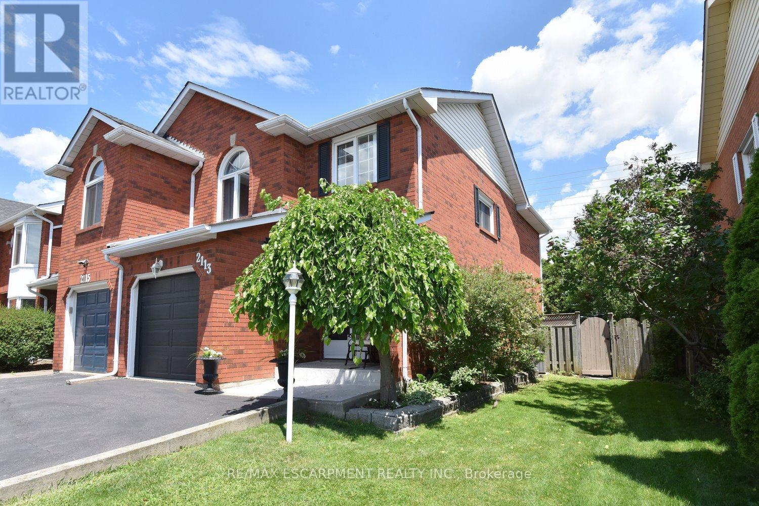 2113 Chrisdon Road, Burlington, Ontario  L7M 3S4 - Photo 3 - W13460108