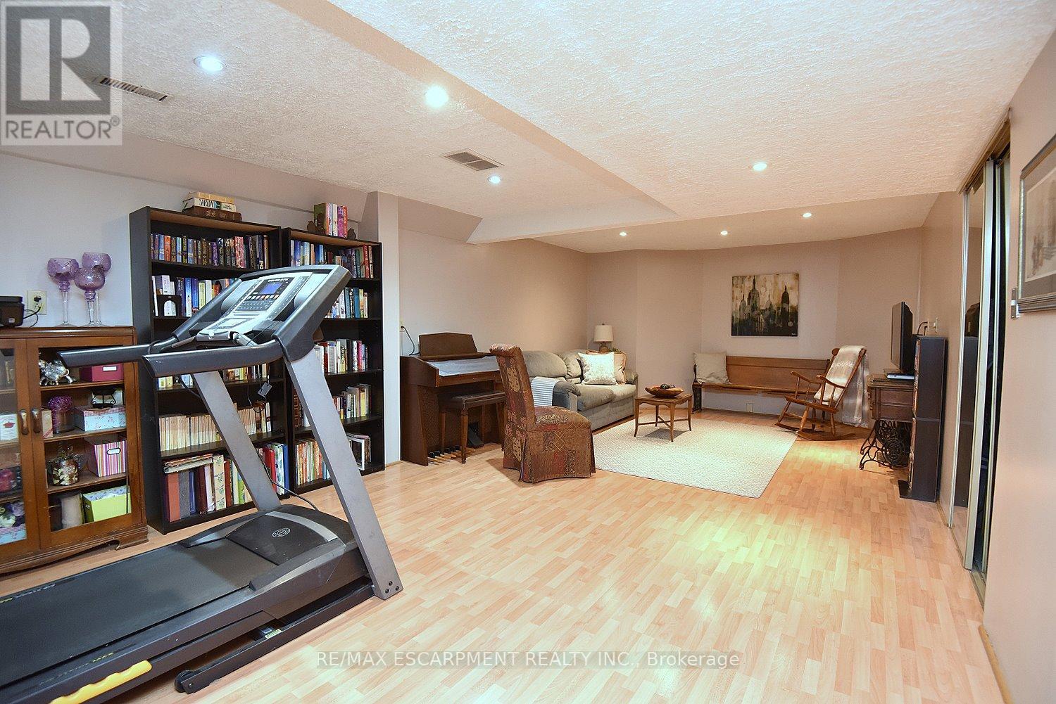 2113 Chrisdon Road, Burlington, Ontario  L7M 3S4 - Photo 31 - W13460108