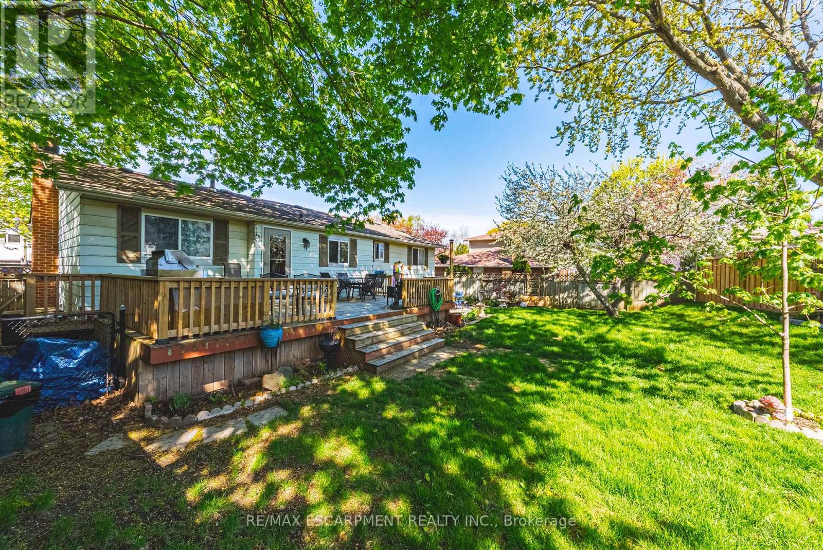 2231 Sandringham Drive, Burlington, Ontario  L7P 3E6 - Photo 29 - W13460152