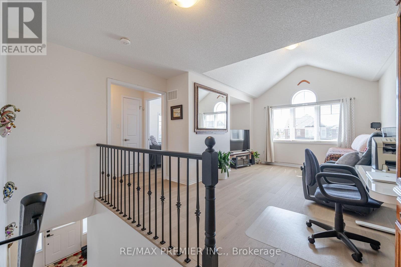 2 Tribune Drive, Brampton, Ontario  L7A 0X5 - Photo 20 - W13460186