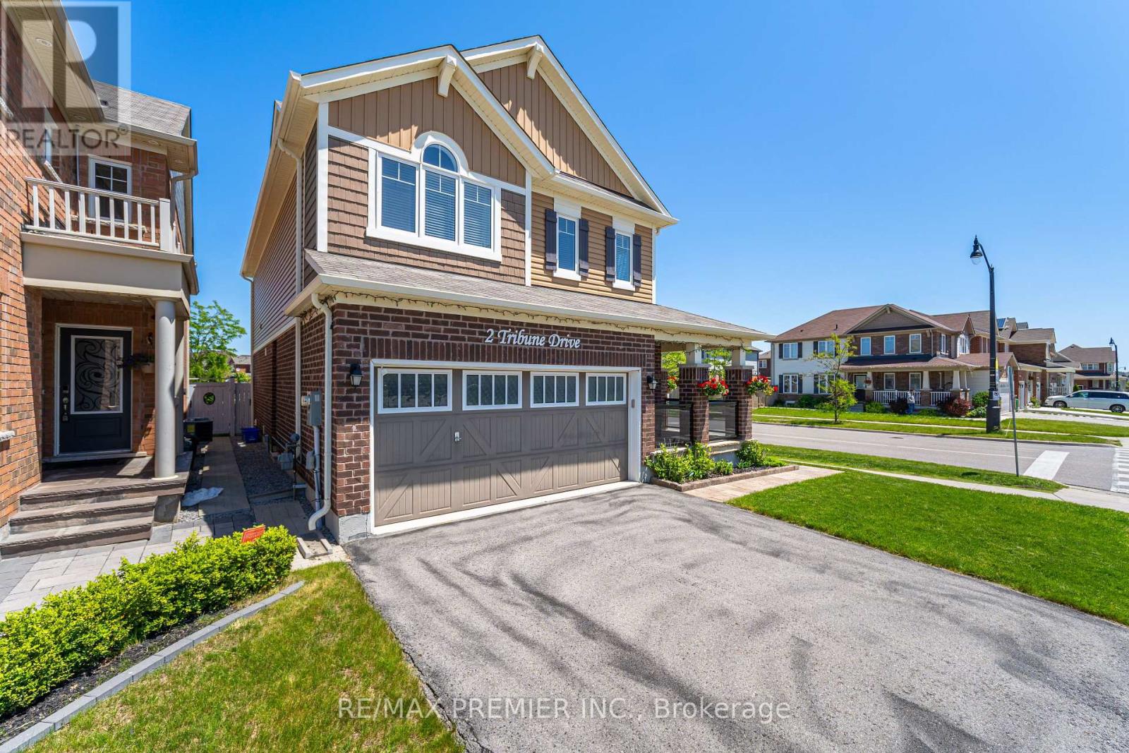2 Tribune Drive, Brampton, Ontario  L7A 0X5 - Photo 3 - W13460186