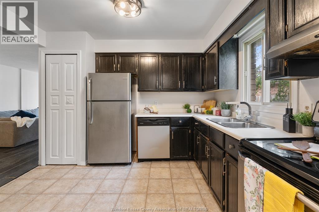 85 Satinwood Crescent, Leamington, Ontario  N8H 4P1 - Photo 14 - 26014013