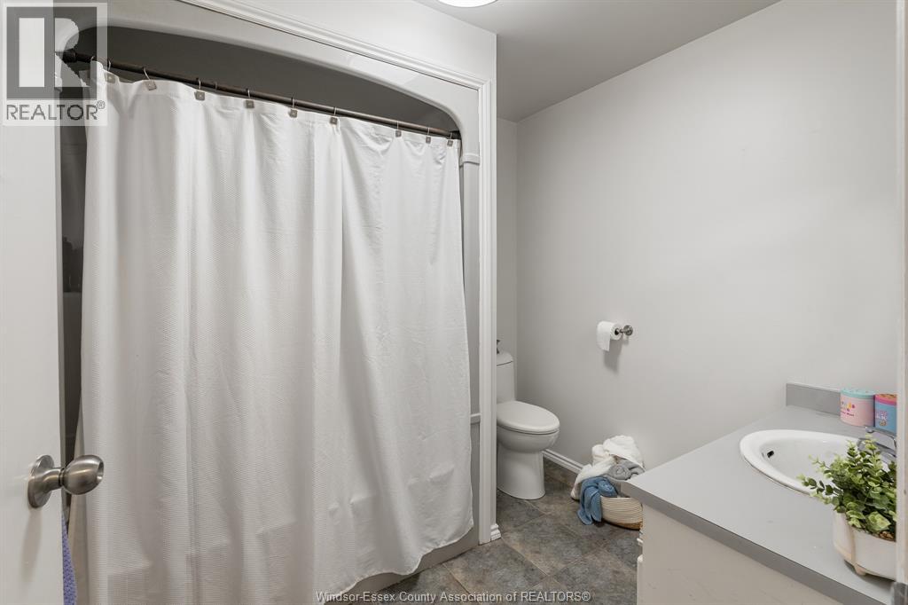 85 Satinwood Crescent, Leamington, Ontario  N8H 4P1 - Photo 20 - 26014013