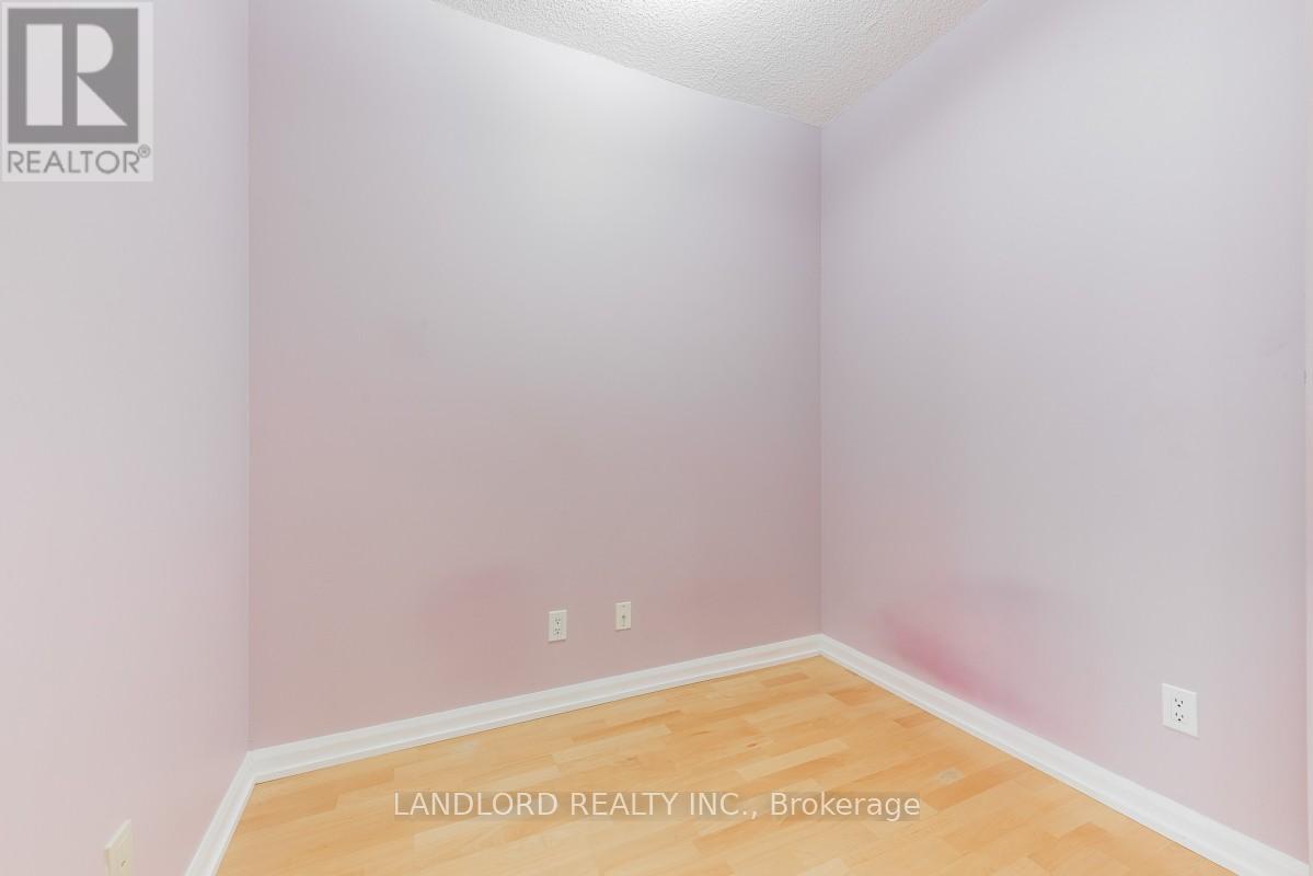 1620 - 111 Elizabeth Street, Toronto, Ontario  M5G 1P7 - Photo 15 - C13451102
