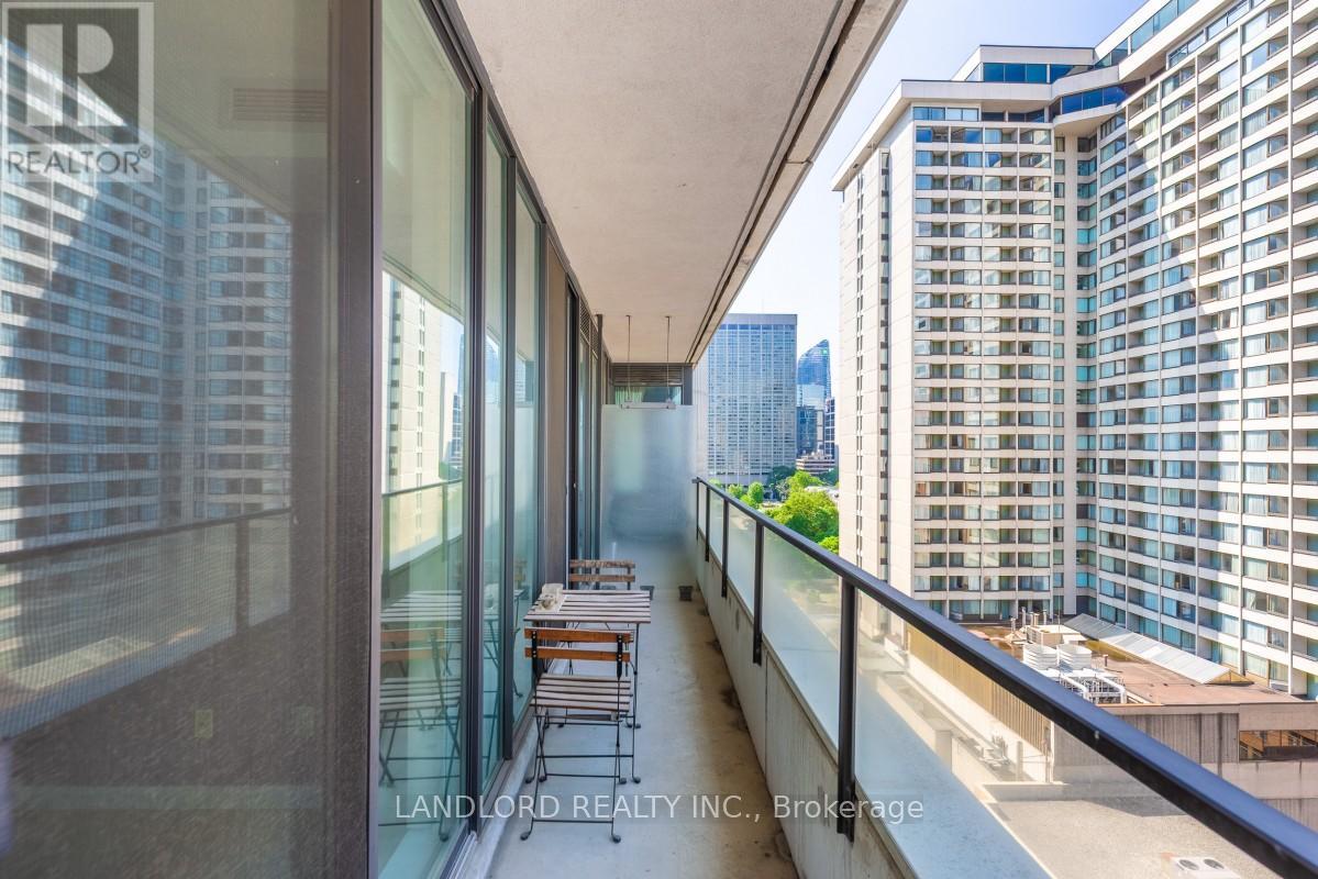 1620 - 111 Elizabeth Street, Toronto, Ontario  M5G 1P7 - Photo 22 - C13451102