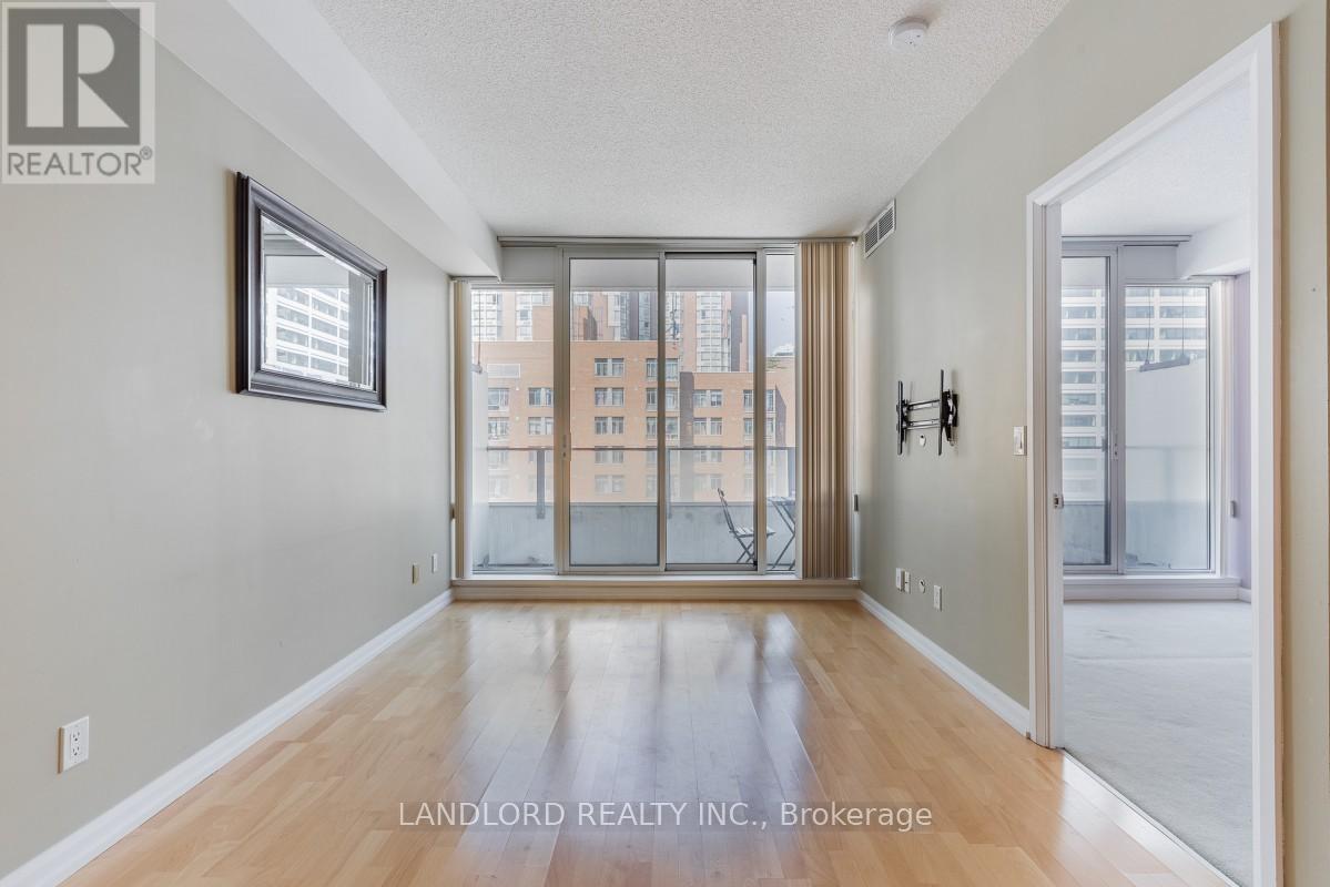1620 - 111 Elizabeth Street, Toronto, Ontario  M5G 1P7 - Photo 4 - C13451102