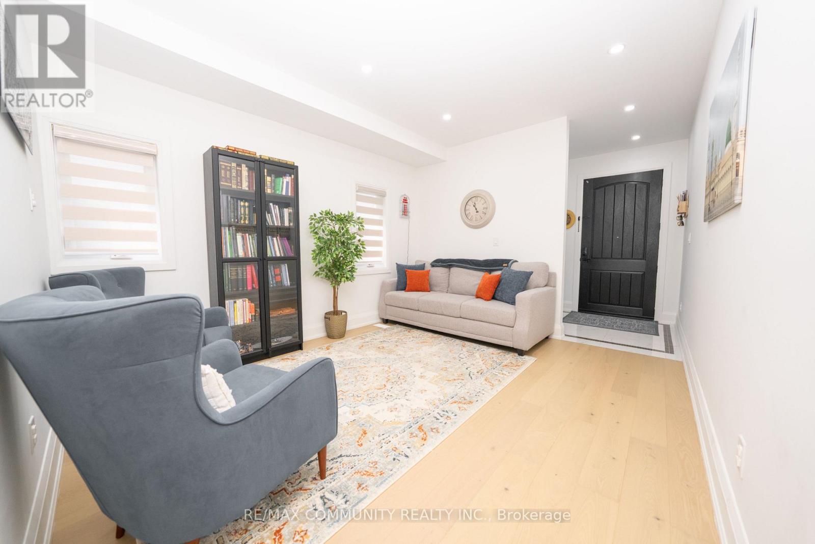 75b Kitchener Road, Toronto, Ontario  M1E 2X6 - Photo 6 - E13457018