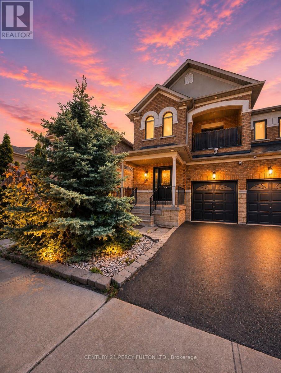 137 Blue Willow Drive, Vaughan, Ontario  L4L 9E9 - Photo 2 - N13143352