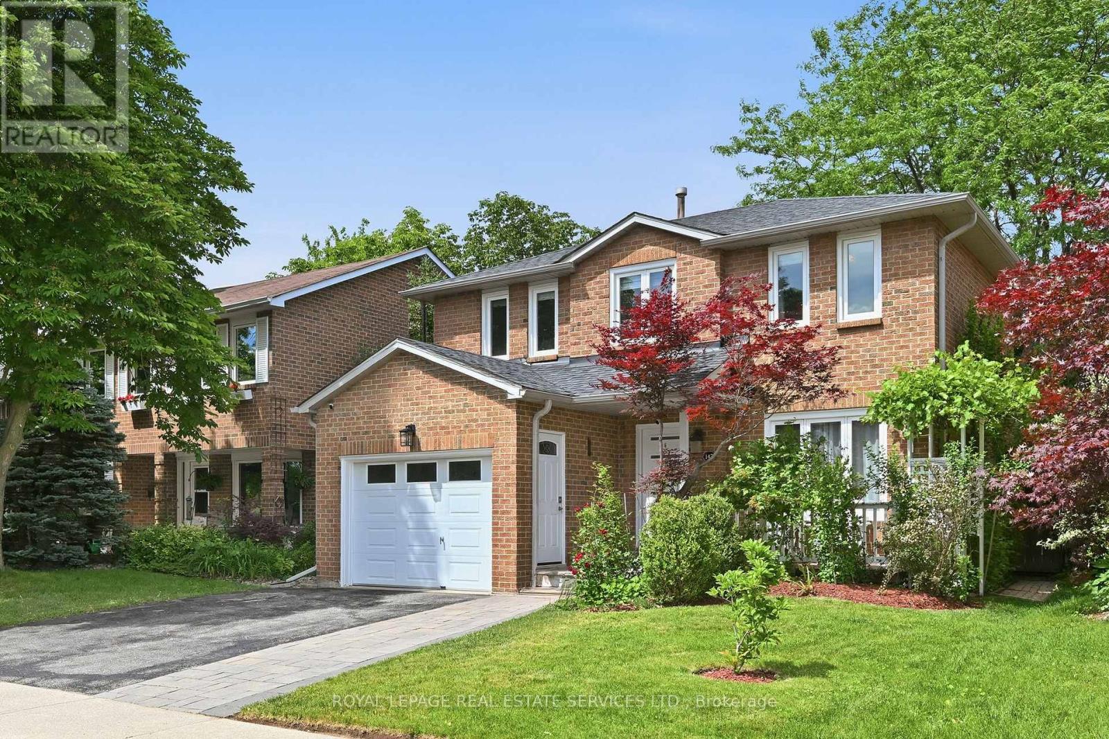 147 Speyside Drive, Oakville, Ontario  L6L 5Y1 - Photo 3 - W13458590