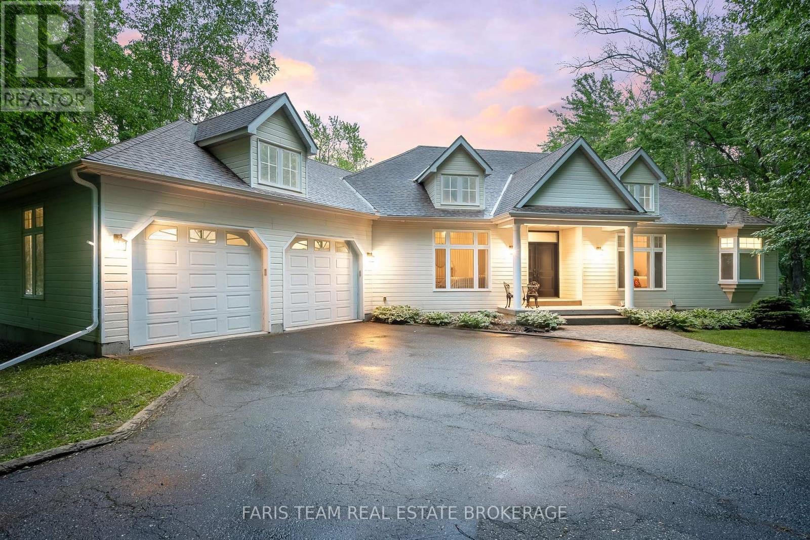 1037 ROCKCASTLE ROAD, Gravenhurst, Ontario