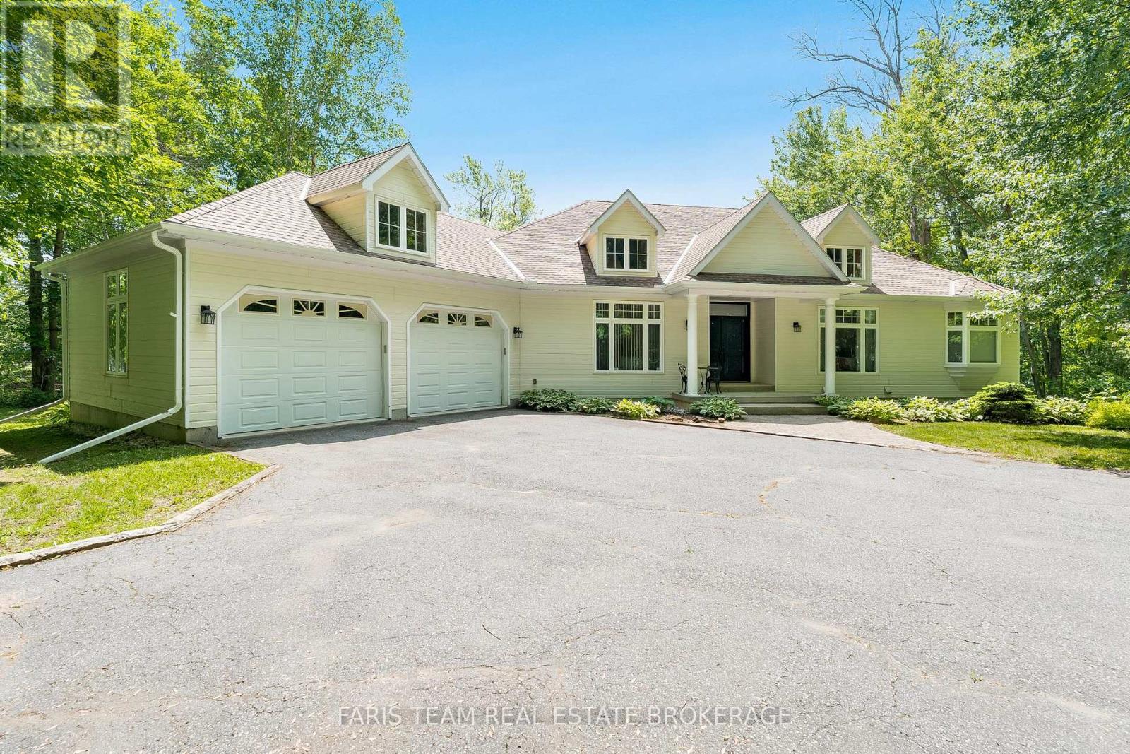 1037 Rockcastle Road, Gravenhurst, Ontario  P0E 1N0 - Photo 3 - X13460118