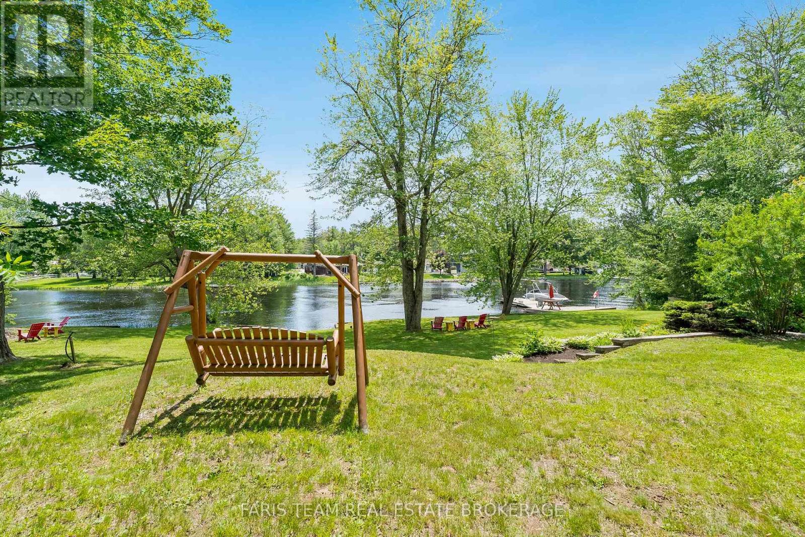 1037 Rockcastle Road, Gravenhurst, Ontario  P0E 1N0 - Photo 39 - X13460118