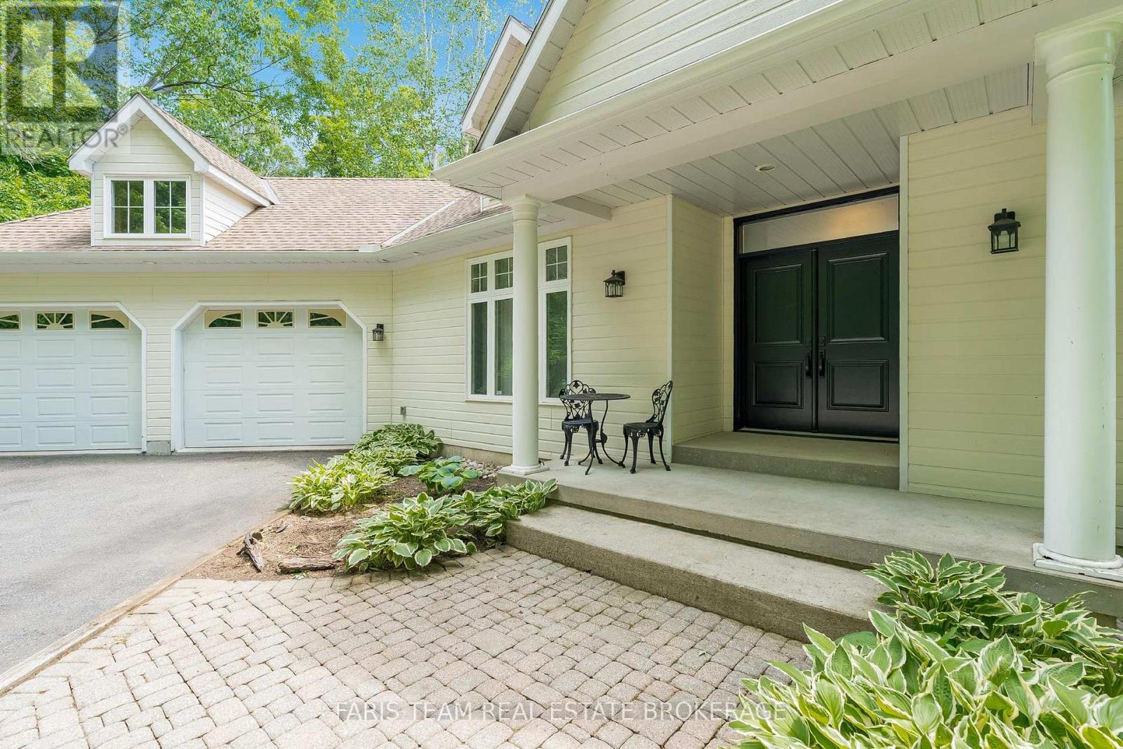 1037 Rockcastle Road, Gravenhurst, Ontario  P0E 1N0 - Photo 4 - X13460118