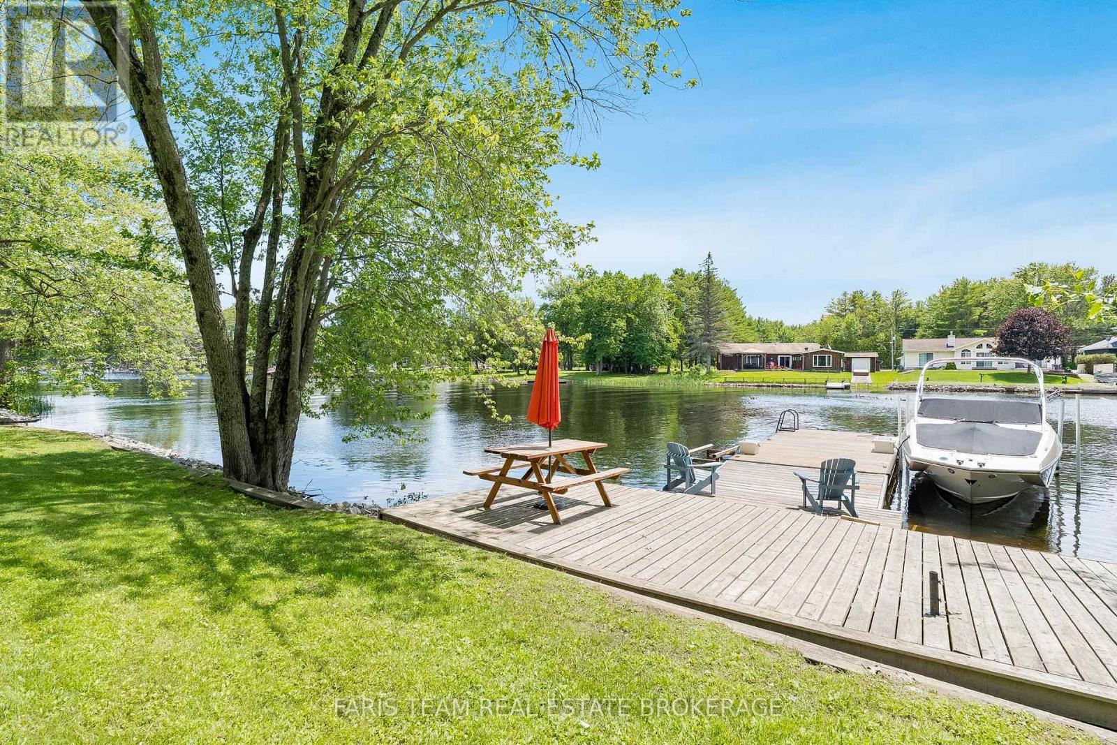 1037 Rockcastle Road, Gravenhurst, Ontario  P0E 1N0 - Photo 42 - X13460118