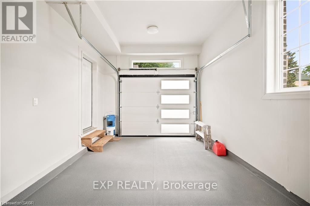 129 St George Street, Kitchener, Ontario  N2G 2T2 - Photo 25 - X13460128