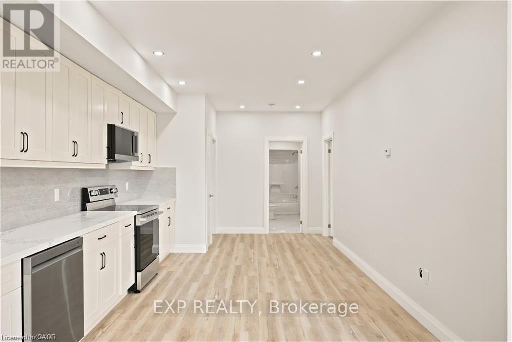 129 St George Street, Kitchener, Ontario  N2G 2T2 - Photo 32 - X13460128