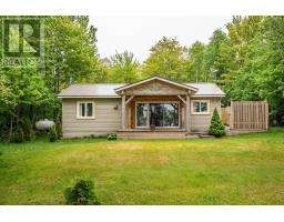1088 Four Seasons DR, Sault Ste. Marie, Ontario