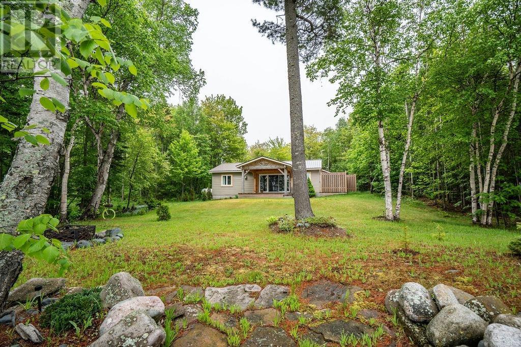 1088 Four Seasons Dr, Sault Ste. Marie, Ontario  P0S 1E0 - Photo 18 - SM261401