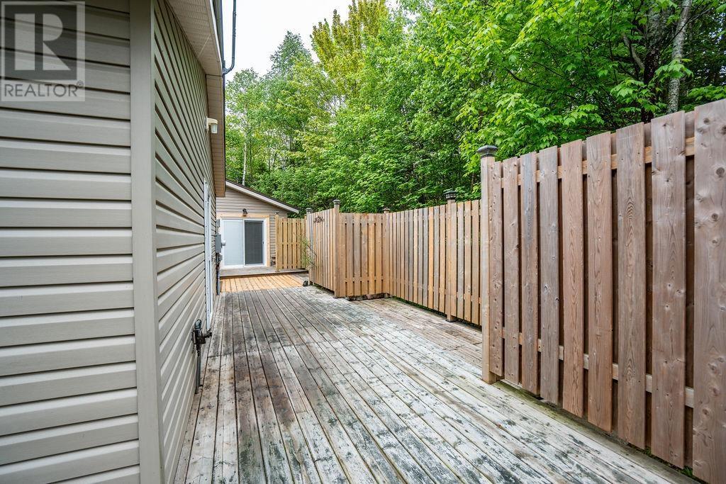 1088 Four Seasons Dr, Sault Ste. Marie, Ontario  P0S 1E0 - Photo 7 - SM261401