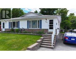91 Beckett BLVD, Elliot Lake, Ontario