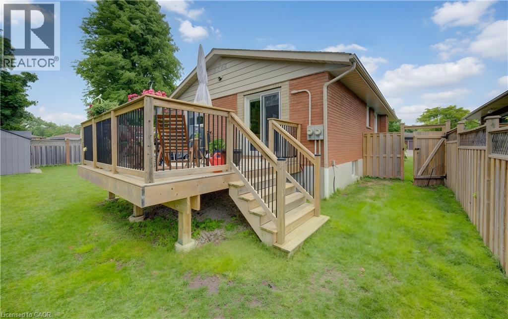 127 Strathcona Crescent, Kitchener, Ontario  N2B 2W8 - Photo 23 - 40840981