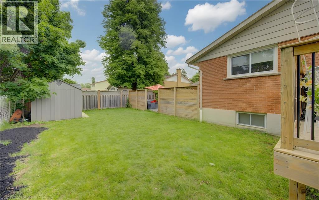 127 Strathcona Crescent, Kitchener, Ontario  N2B 2W8 - Photo 25 - 40840981