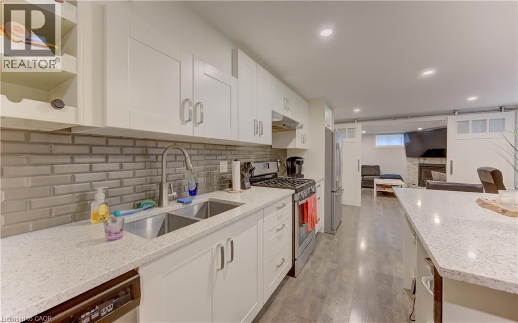 127 Strathcona Crescent, Kitchener, Ontario  N2B 2W8 - Photo 31 - 40840981