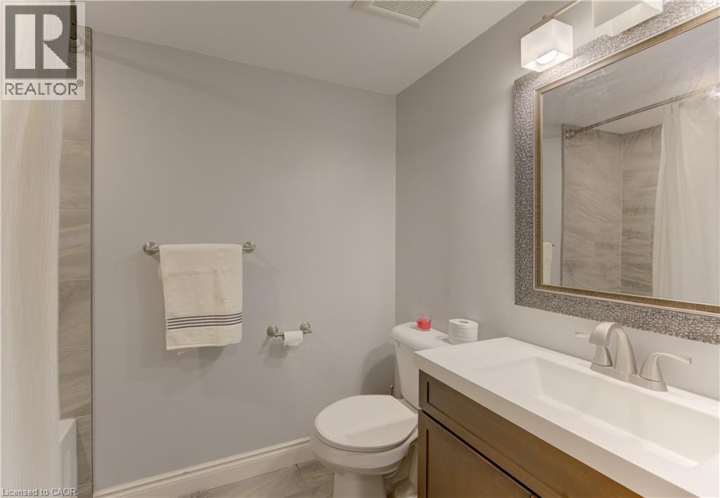 127 Strathcona Crescent, Kitchener, Ontario  N2B 2W8 - Photo 42 - 40840981