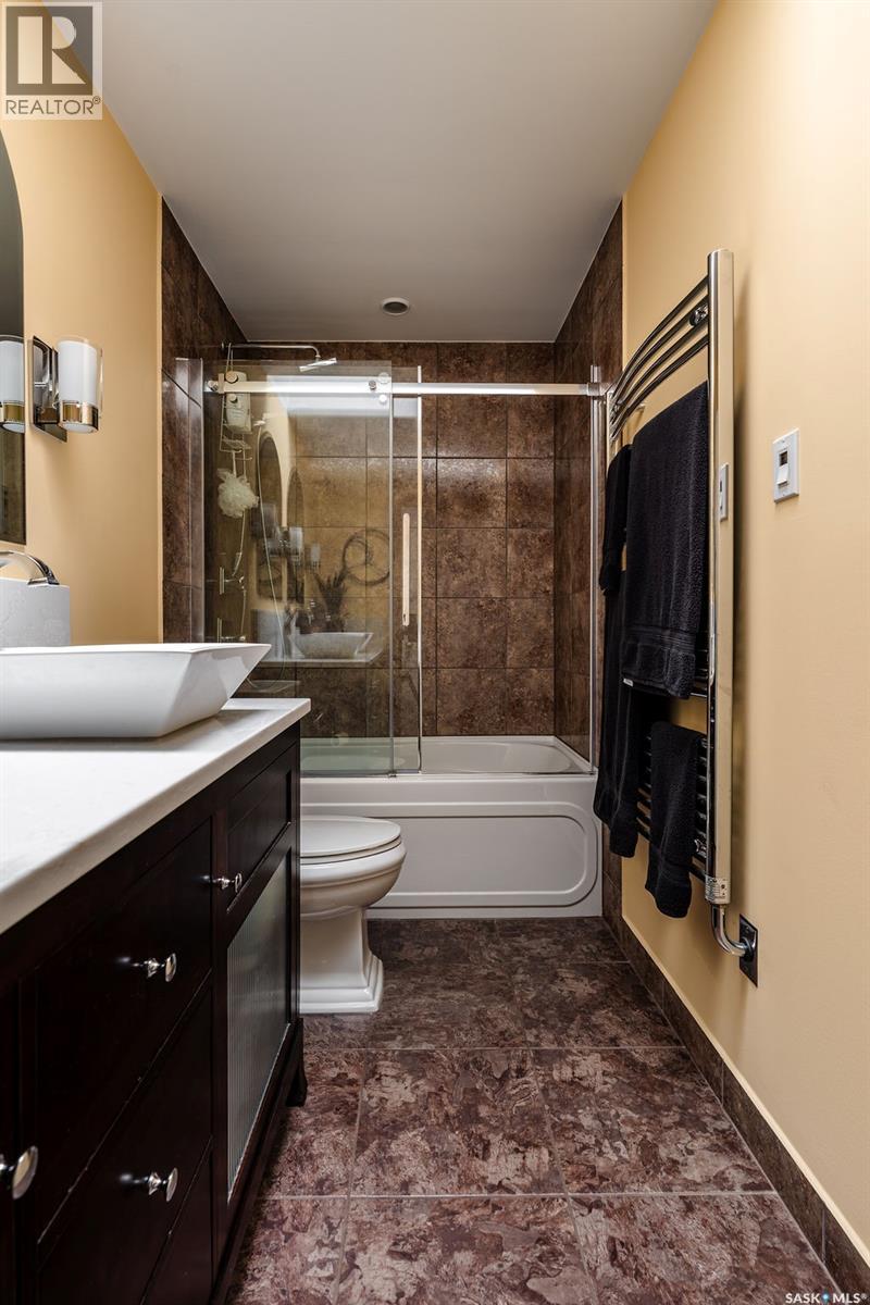 235 Sebestyen Terrace, Saskatoon, Saskatchewan  S7K 6R8 - Photo 26 - SK039854