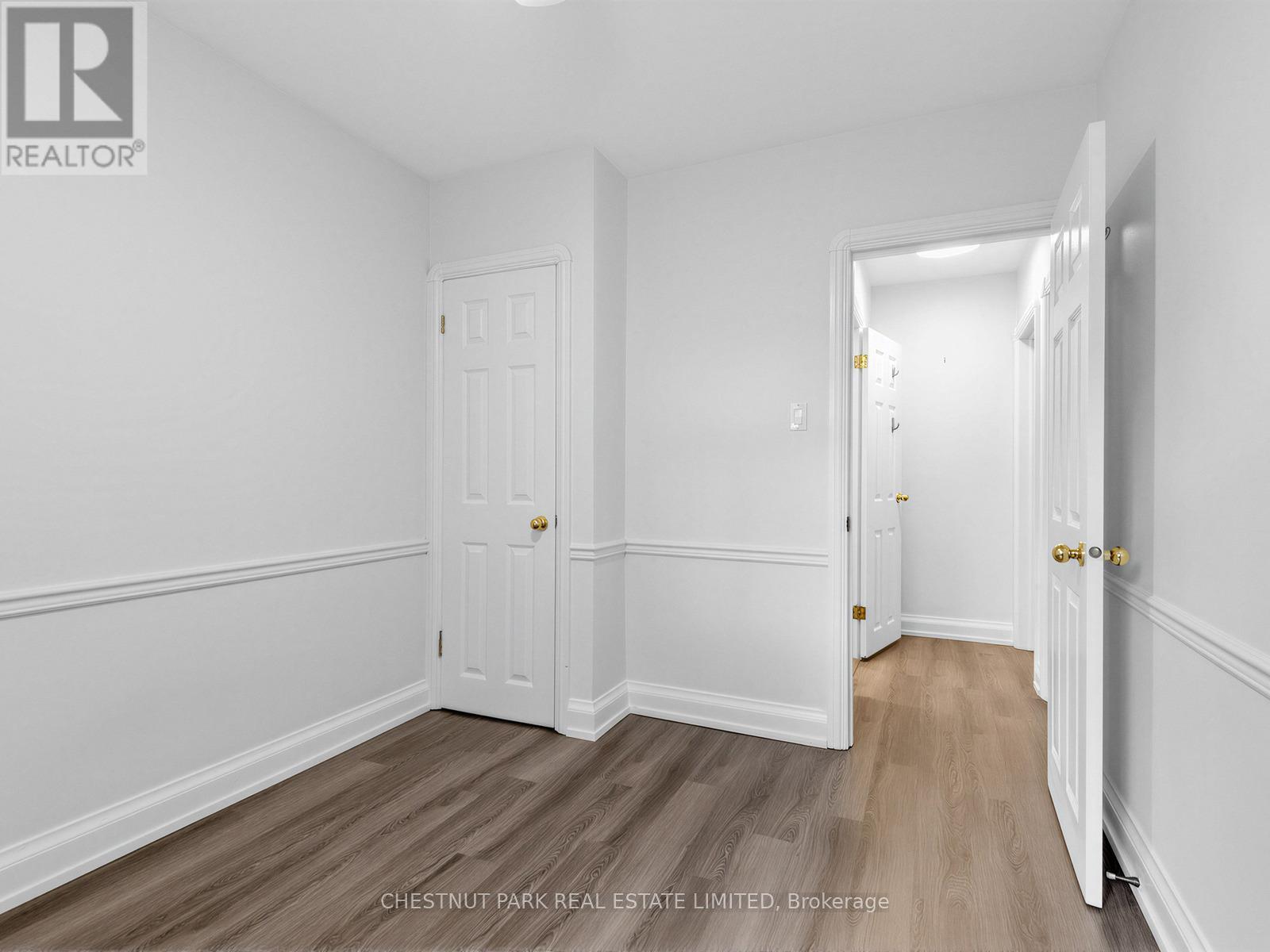 143 Glenvale Boulevard, Toronto, Ontario  M4G 2W2 - Photo 14 - C13447986