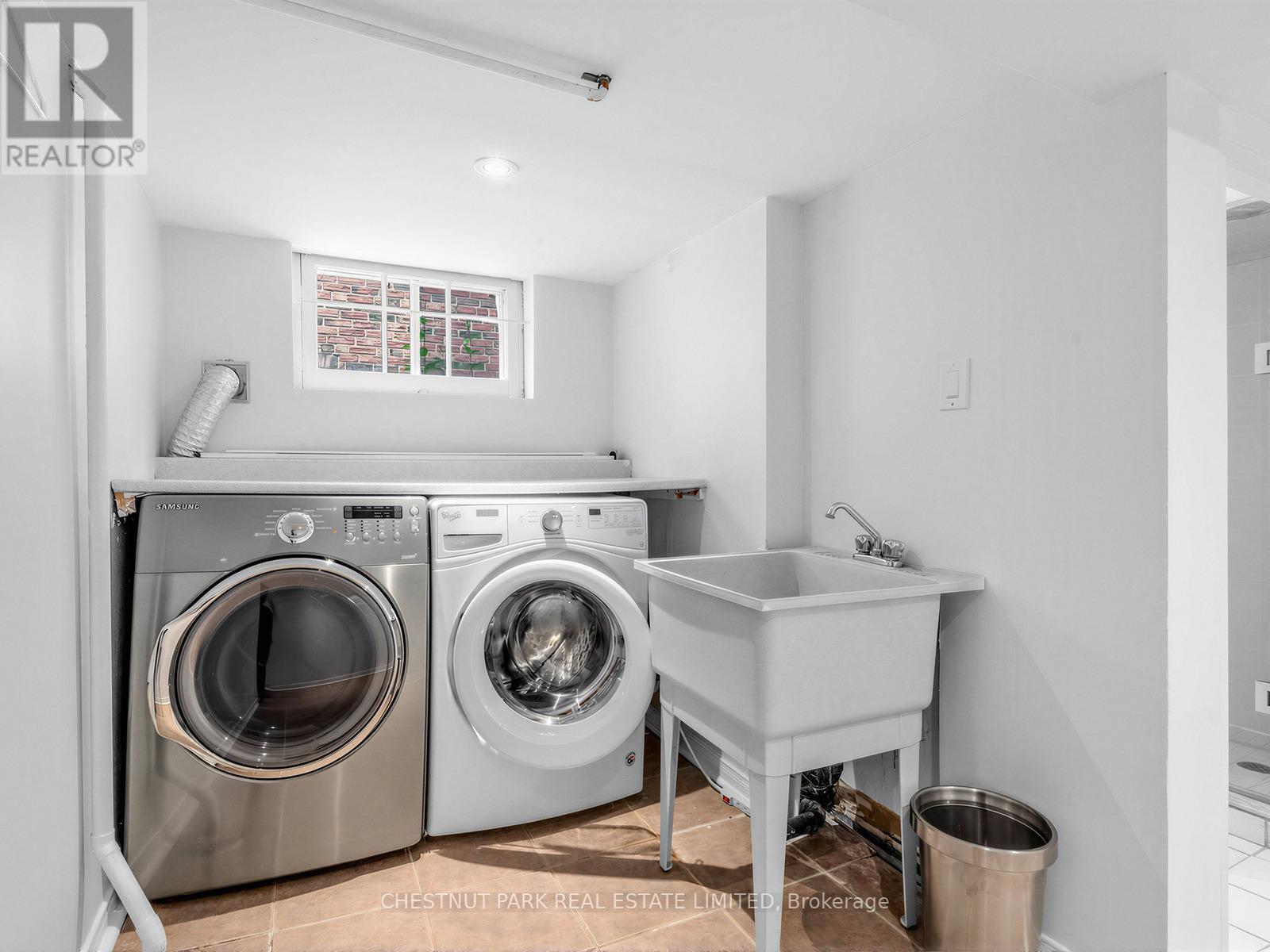143 Glenvale Boulevard, Toronto, Ontario  M4G 2W2 - Photo 20 - C13447986