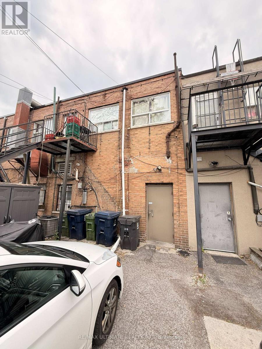 1027 Coxwell Avenue, Toronto, Ontario  M4C 3G4 - Photo 20 - E13458420
