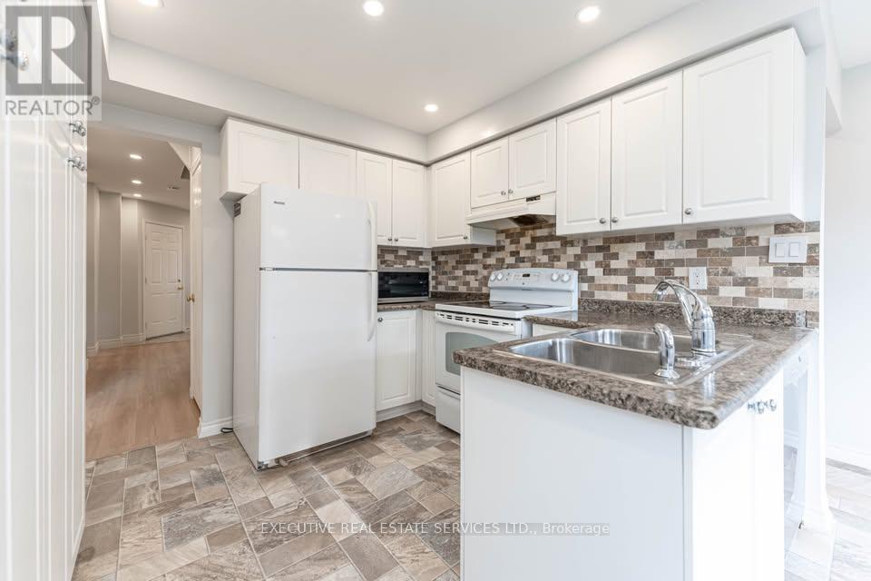 Upper - 11 Upland Drive, Whitby, Ontario  L1N 8H6 - Photo 17 - E13459568