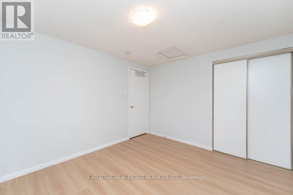 Upper - 11 Upland Drive, Whitby, Ontario  L1N 8H6 - Photo 30 - E13459568