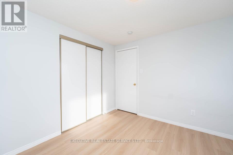 Upper - 11 Upland Drive, Whitby, Ontario  L1N 8H6 - Photo 28 - E13459568