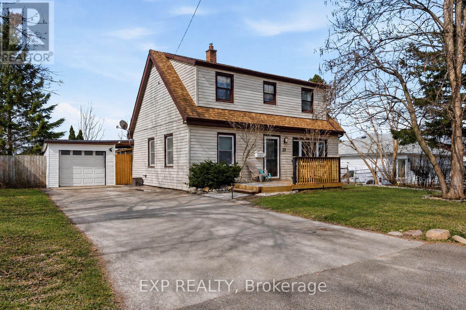 10 Valleyview Crescent, Belleville, Ontario  K8P 3G1 - Photo 2 - X13143402