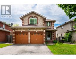 34 BLOOM CRESCENT, Barrie, Ontario