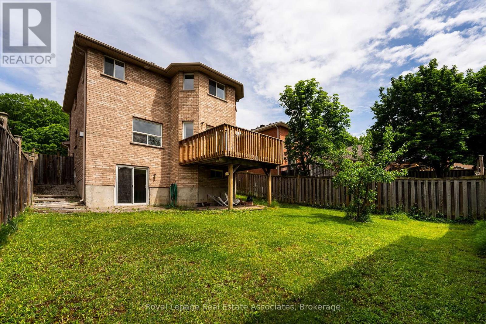 34 Bloom Crescent, Barrie, Ontario  L4N 0S8 - Photo 37 - S13427940