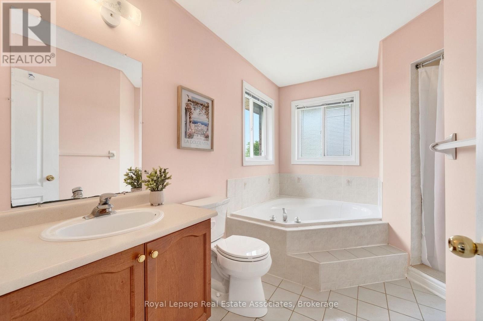 34 Bloom Crescent, Barrie, Ontario  L4N 0S8 - Photo 25 - S13427940