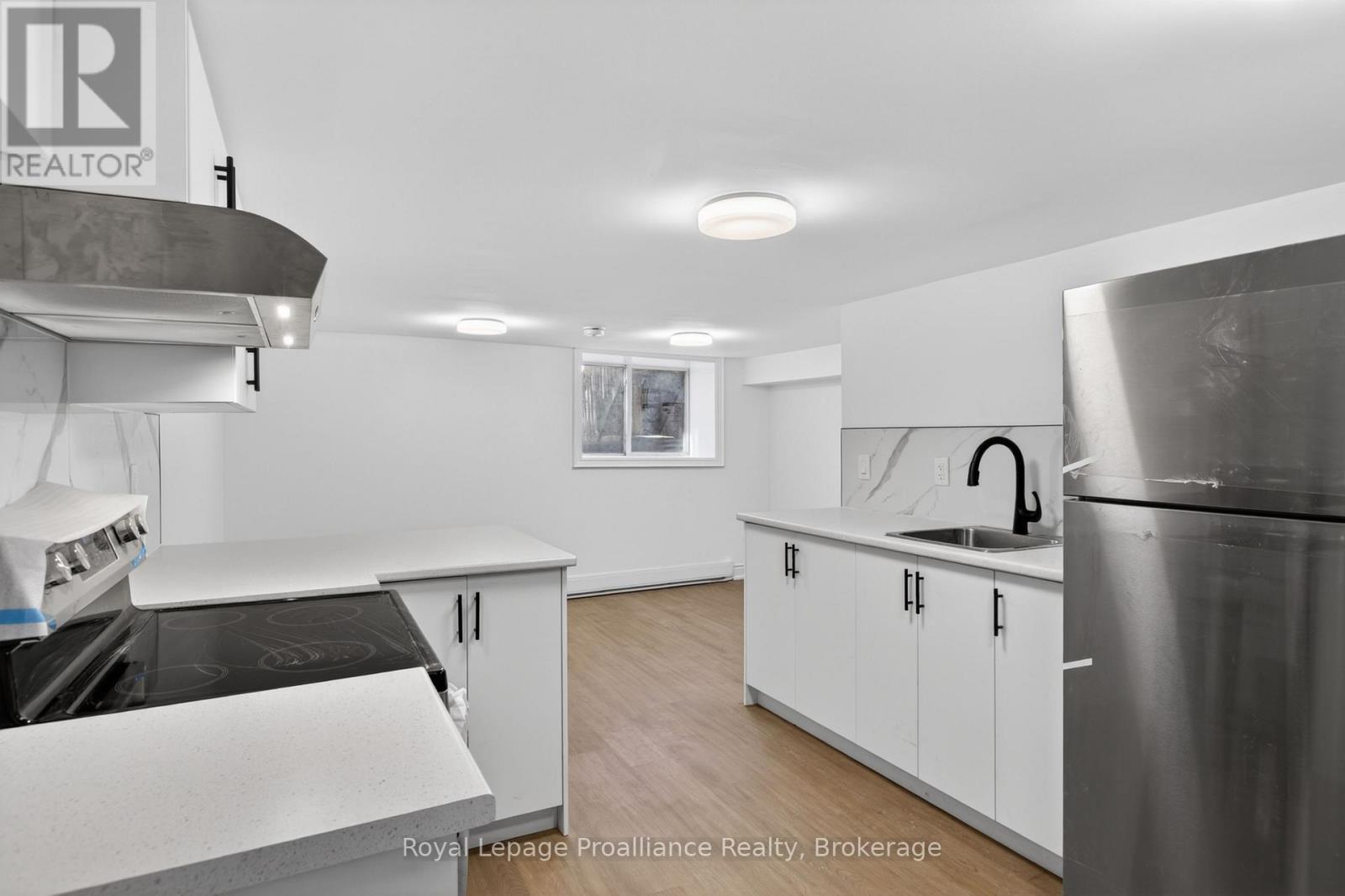 6 - 171 Hazlitt Street, Peterborough, Ontario  K9H 1L8 - Photo 3 - X13460376