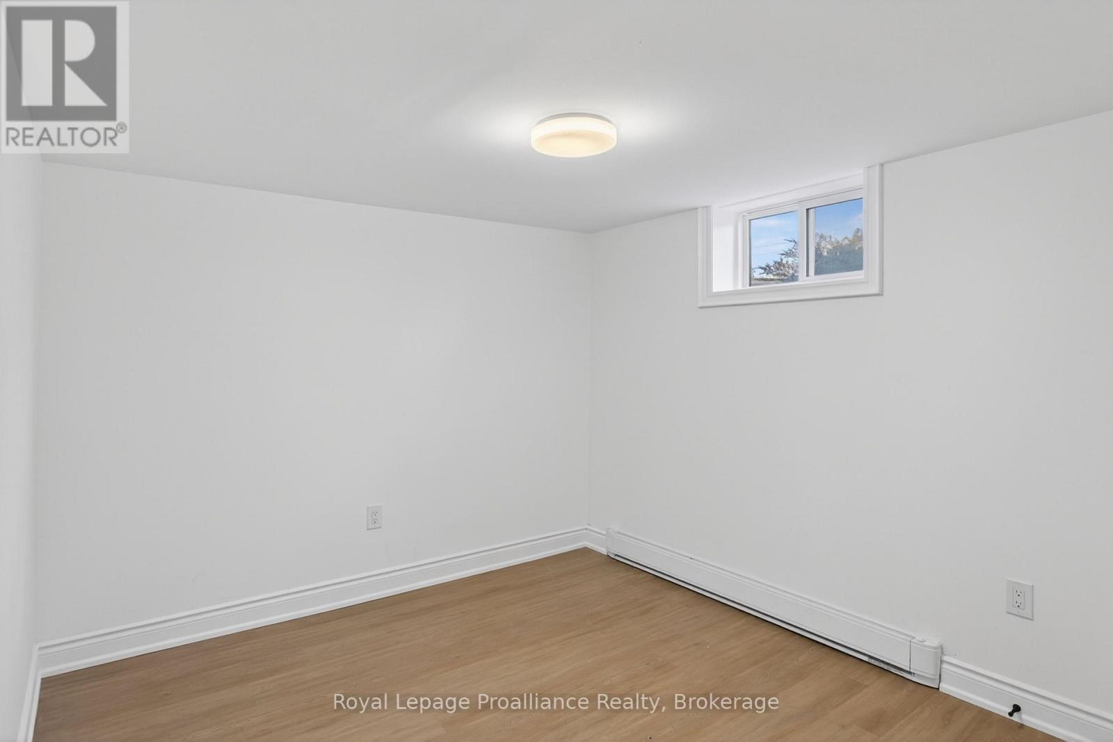 6 - 171 Hazlitt Street, Peterborough, Ontario  K9H 1L8 - Photo 8 - X13460376