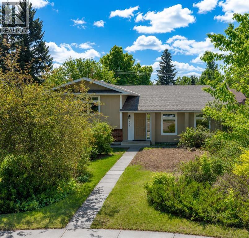 452 PARKRIDGE Rise SE, Calgary, Alberta